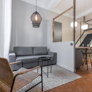 Appartement à 2 Chambres à Coucher