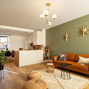 Appartement à 2 Chambres à Coucher