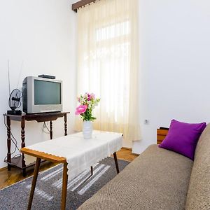 Apartment Lucy