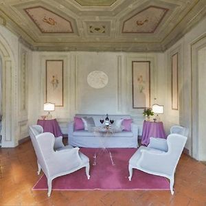 Maggio Frescoes By Vacavilla