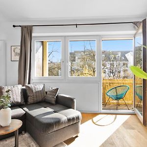 Appartement à 3 Chambres à Coucher
