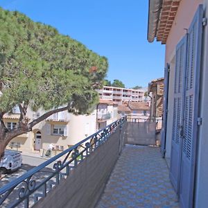 Appartement à 3 Chambres à Coucher