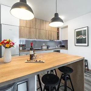 Appartement à 2 Chambres à Coucher