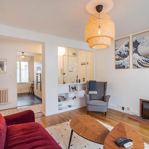 Appartement à 2 Chambres à Coucher