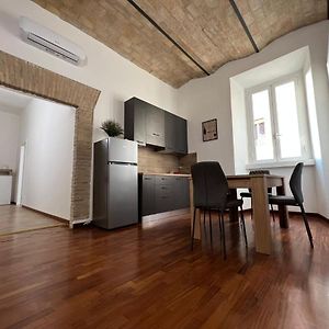 Starhome Colosseo