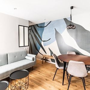 Appartement à 2 Chambres à Coucher