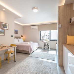 ✰Bright, Renovated, Spacious And Cosy Studio✰