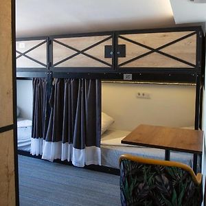 Chambre Juste Pour Femmes Dortoir