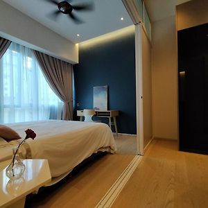 Appartement à 2 Chambres à Coucher