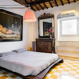 Appartement à 3 Chambres à Coucher