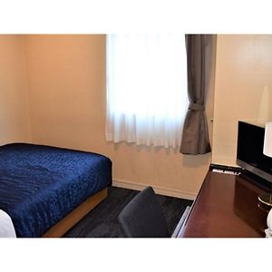 Studio Lit King-Size