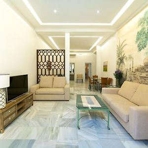 Arco Macarena Lofts