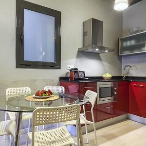 Appartement à 3 Chambres à Coucher