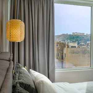 Stylish Living-Parthenon