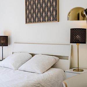 Appartement à 3 Chambres à Coucher