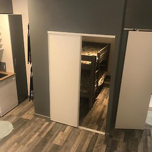 Joli studio entièrement rénové