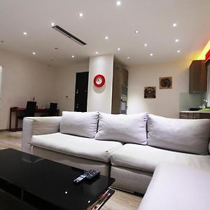 Olvias Apartment