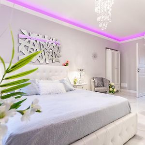 Elegant Suite - In Centro Portanuova