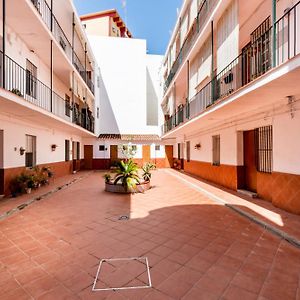Holi-Rent Salado