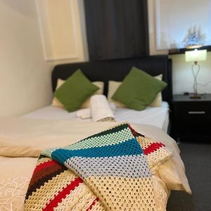 Chambre Standarde Lit Queen-Size