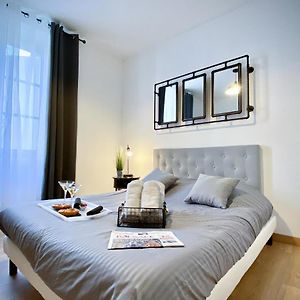 Appartement à 3 Chambres à Coucher