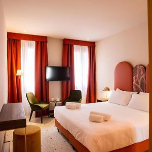 Chambre Standarde Lit King-Size
