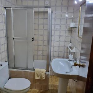 Private Bathroom Triple Room