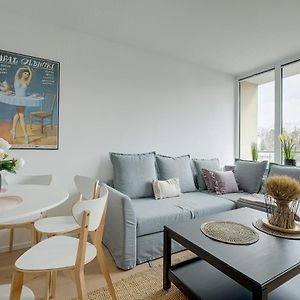 Appartement à 2 Chambres à Coucher