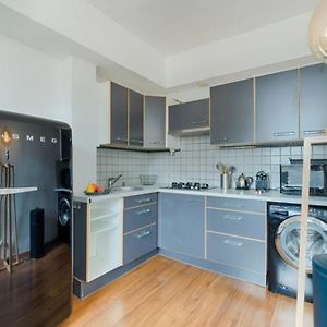 Splendide appartement sur la Place aux Huiles - Air Rental