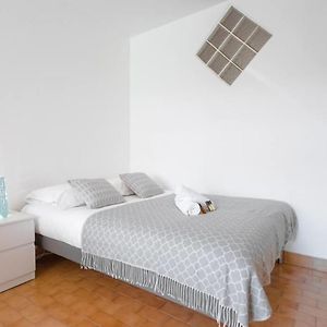 Charming Studio Close To The Train Station - Air Rental