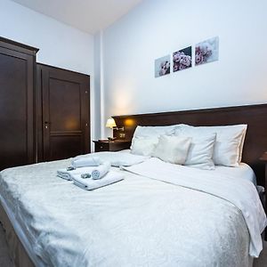 Chambre Standarde Lit Queen-Size