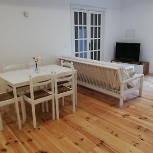 Appartement à 3 Chambres à Coucher