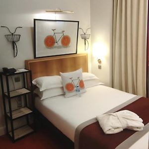 Chambre Standard en Rez-de-Chaussée