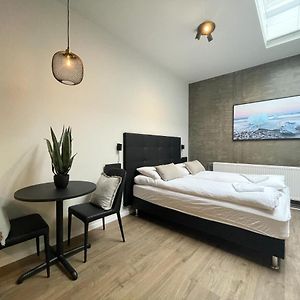 Economy  Ground Floor Studio