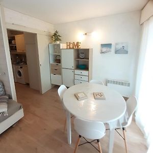 Studio Hyeres Port