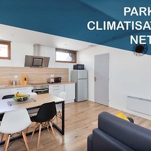 Appartement à 2 Chambres à Coucher