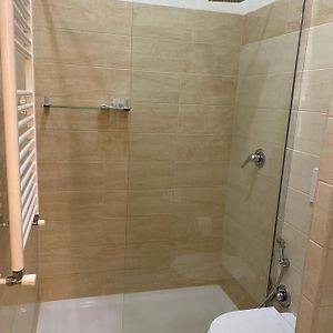Private Bathroom Quadruple Room