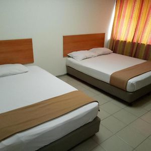 Chambre Triple Économique