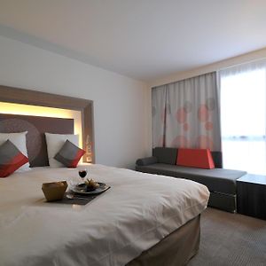 Chambre Exécutive Lit Queen-Size