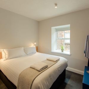Appartement de Luxe à 2 Chambres à Coucher
