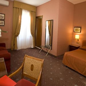 Chambre Triple