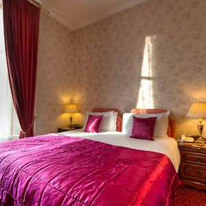 Chambre Standarde Simple avec Salle de Bain Commune