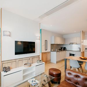 Studio Exécutive Lit King-Size