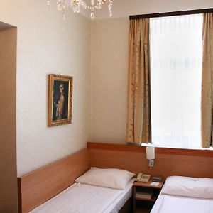 Chambre Économique Double