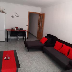 Habitacion Grande En Piso Compartido Con 2 Adultos