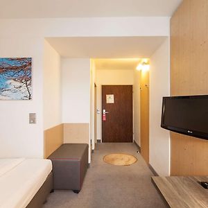 Chambre Standarde Lit Queen-Size