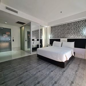 Chambre Annexée de Luxe Lit Queen-Size