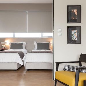 Suite de Luxe à 2 Chambres à Coucher Lit King-Size
