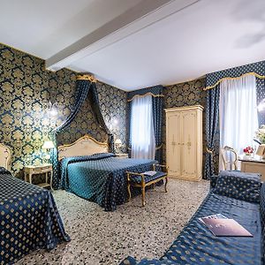 Chambre de Luxe Lit Queen-Size