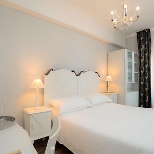 Chambre Triple de Base